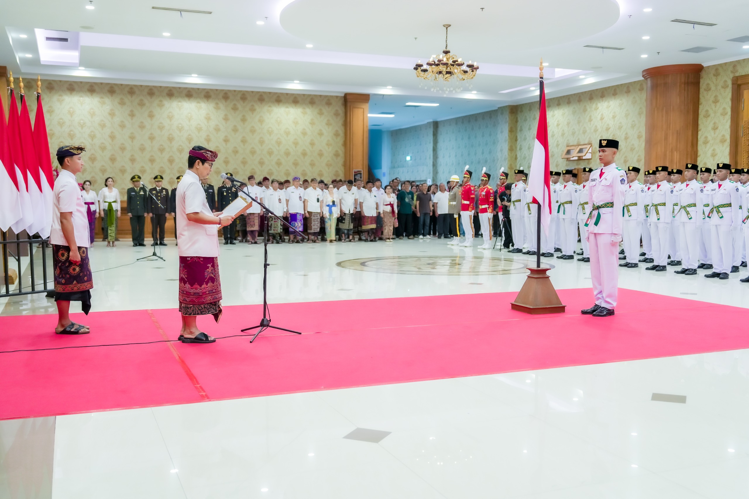 Bupati Badung Kukuhkan Anggota Paskibraka Kabupaten Badung Tahun 2025