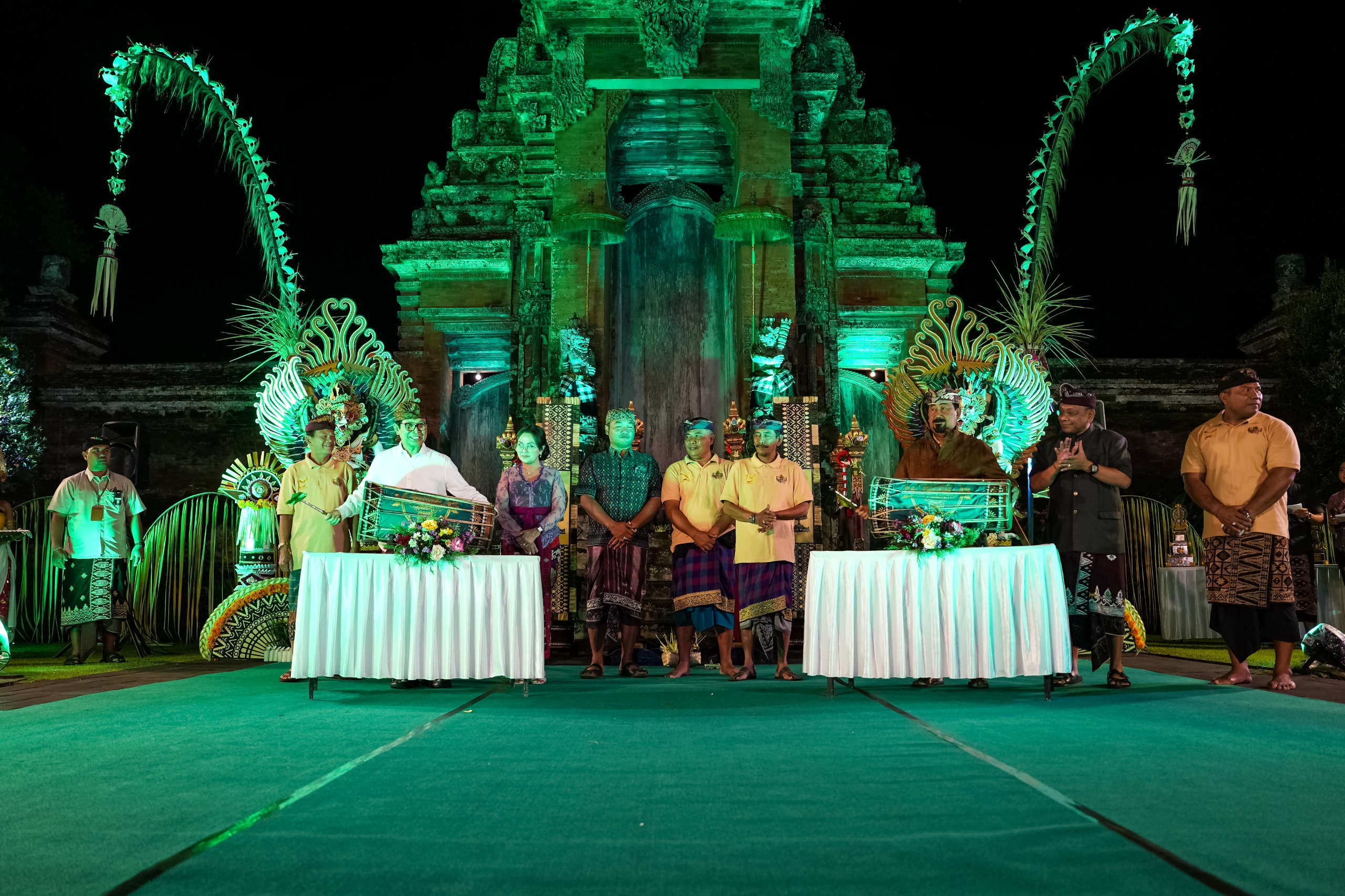 Bupati Adi Arnawa Buka Megafest IV Desa Mengwi, Badung