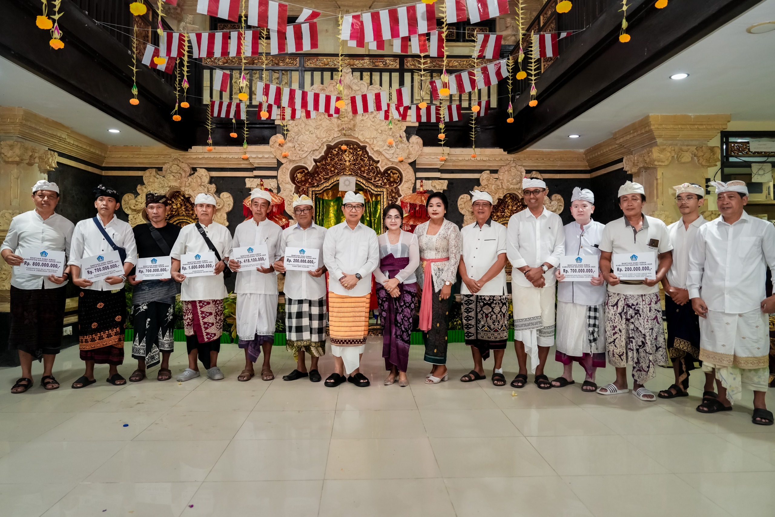 Pujawali di Pura Begawan Penyarikan Br. Menesa, Kampial