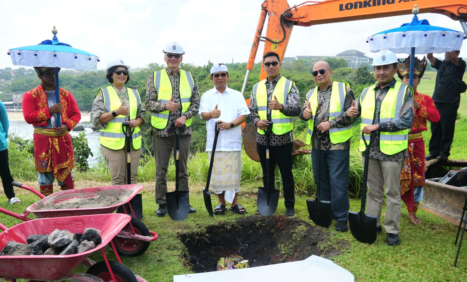 Bupati Wayan Adi Arnawa Hadiri GroundBreaking Banyan Tree Pecatu di New Kuta Golf