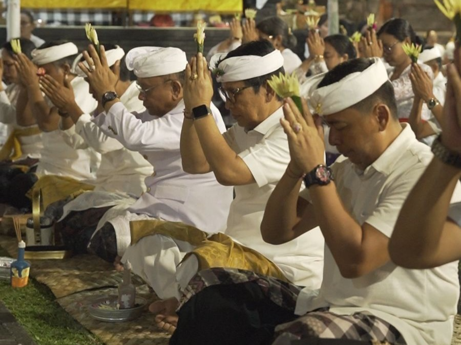 Pujawali di Pura Dang Kahyangan Taman Sari, Br. Alangkajeng, Mengwi