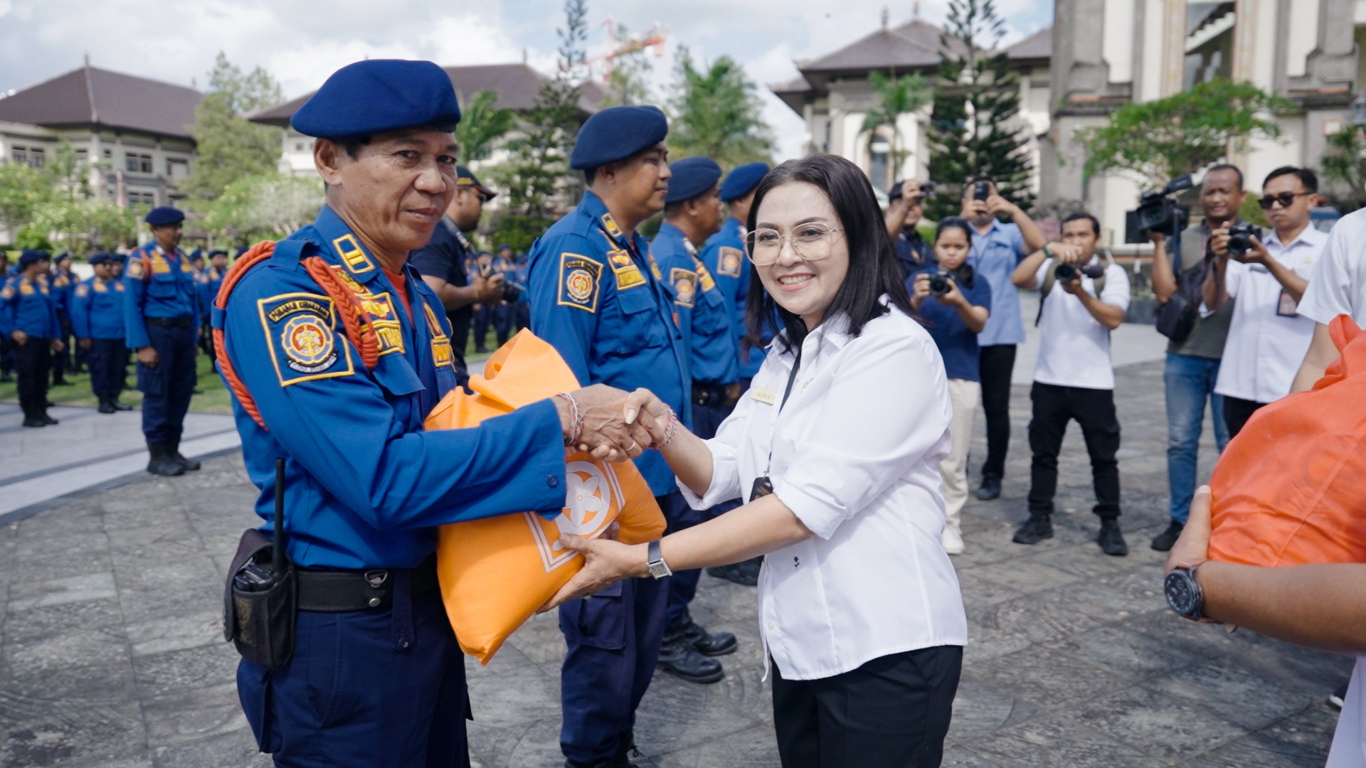 Dedikasi dan Apresiasi Bagi Petugas Dalam Menangani Bencana di Kabupaten Badung