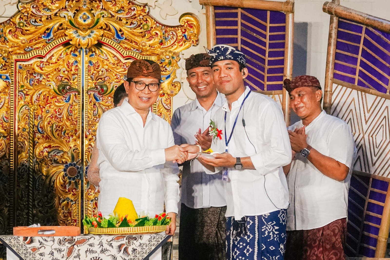 Hadiri HUT STT Ersanya Sudira Jaya, Bupati Adi Arnawa Tekankan Pelestarian Budaya