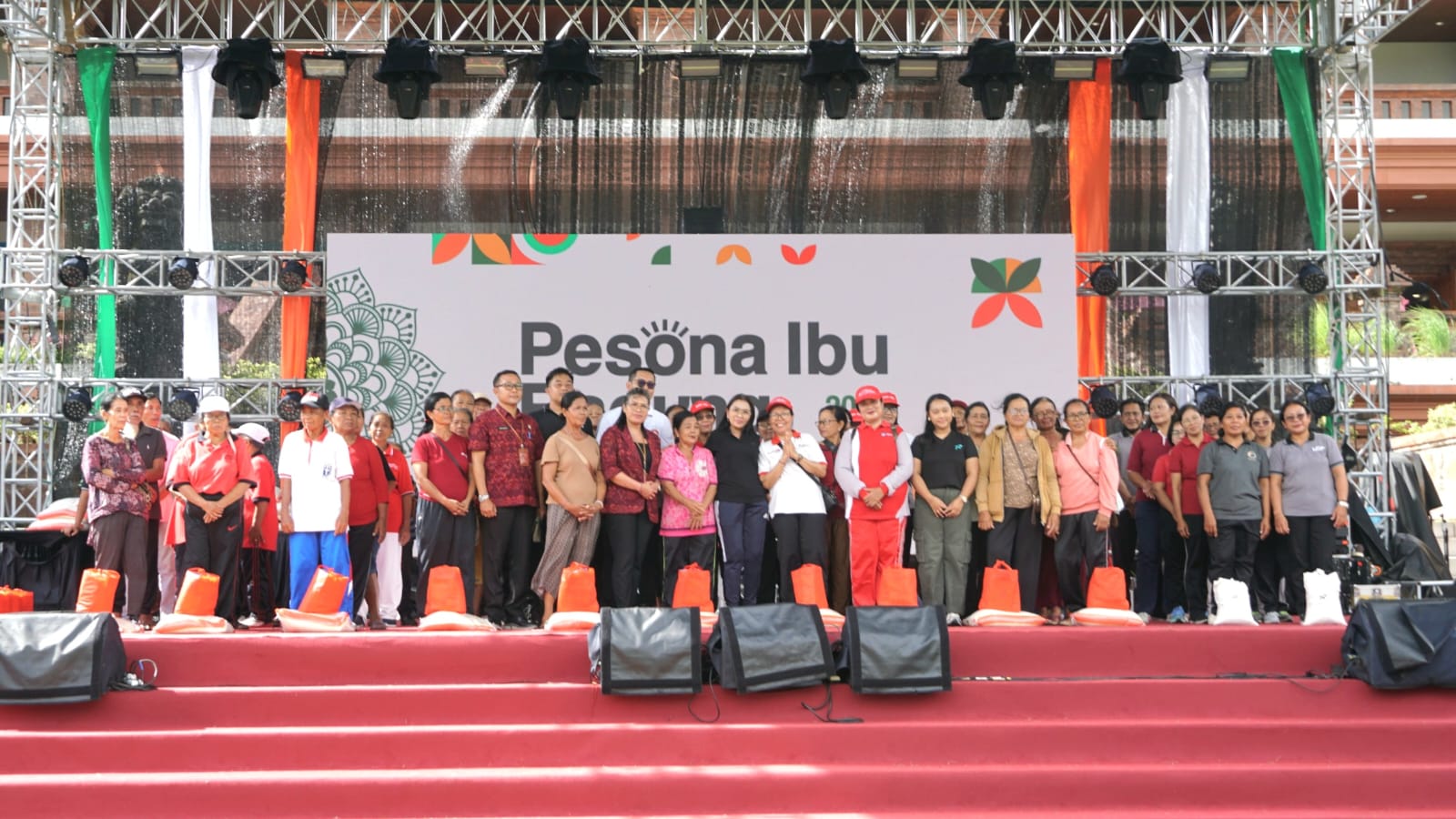 Pesona Ibu Badung Dalam Perayaan Hari Ibu Tahun 2025