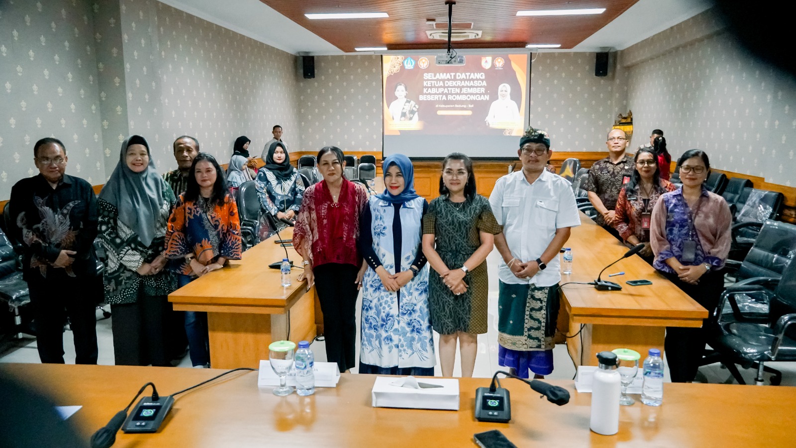 Kunjungan Kerja Dekranasda Kabupaten Jember