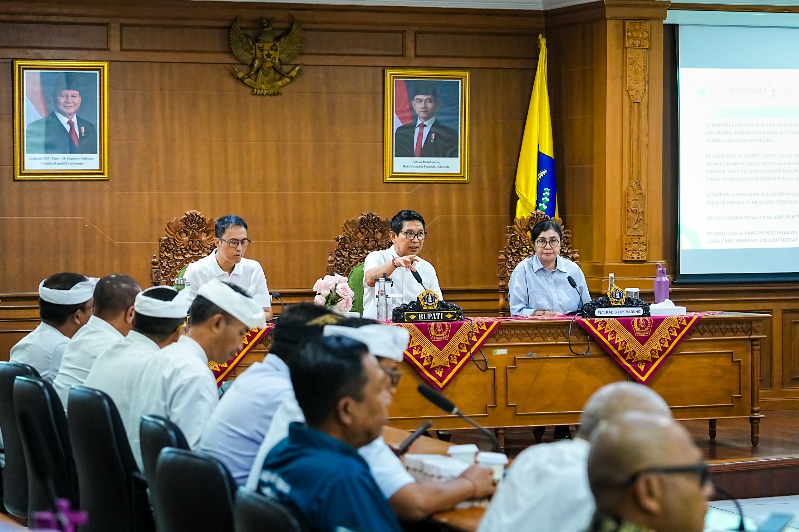 Bupati Adi Arnawa Pimpin Rakor ASPER PSBS