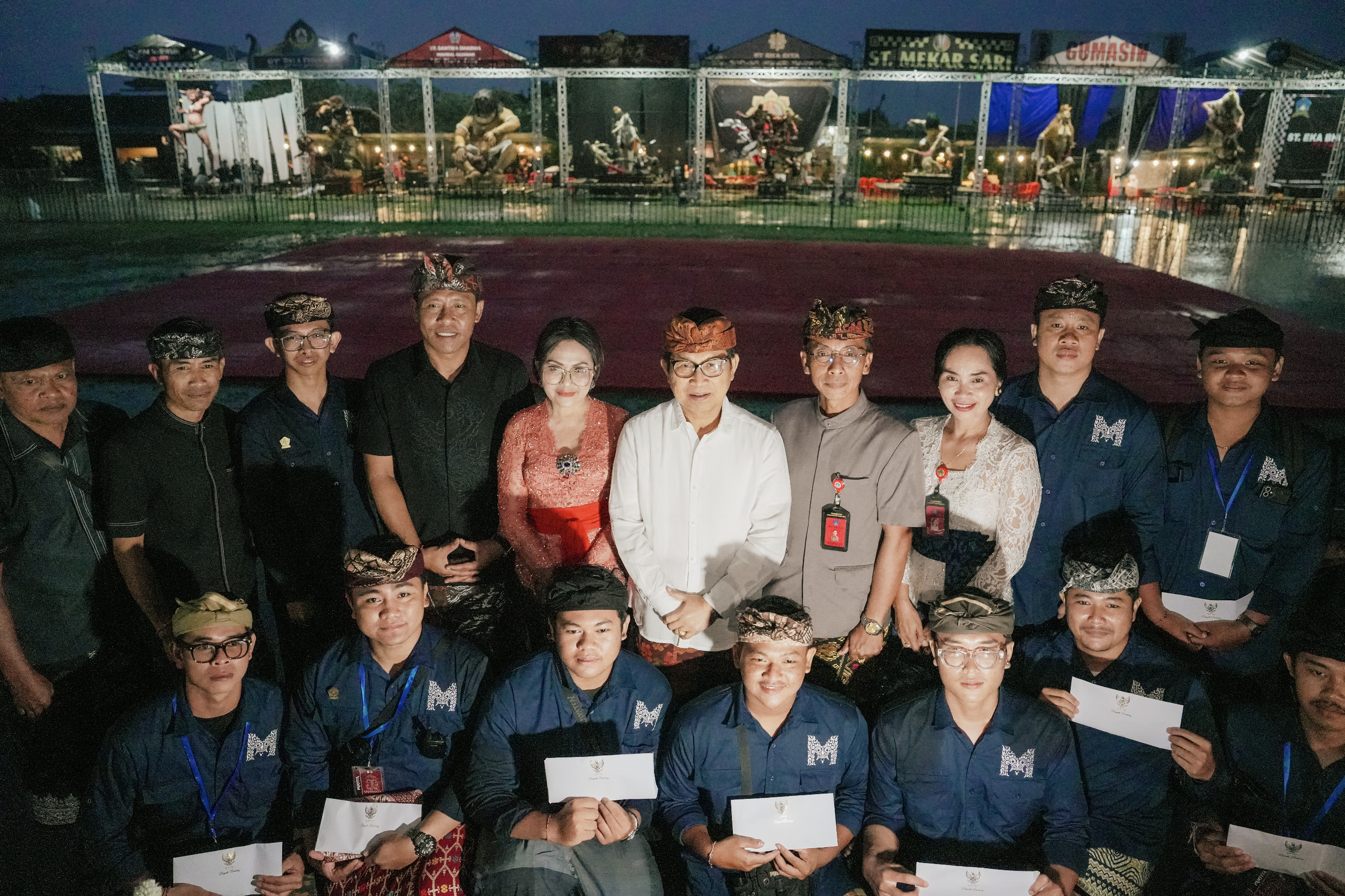 Bupati Adi Arnawa Puji Kreativitas Yowana di Mambal Cultural Festival 2026