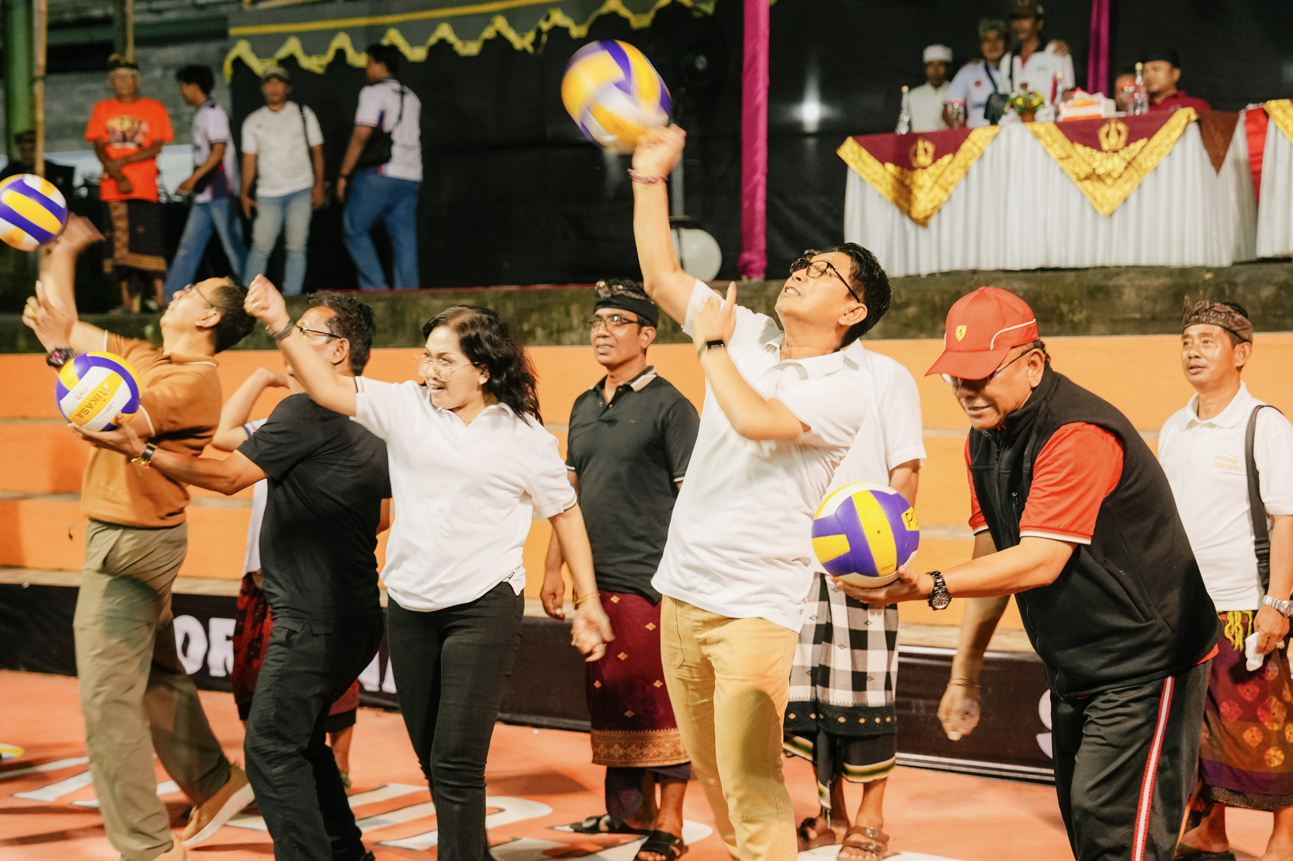 Bupati Adi Arnawa Resmikan Porgana Cup IV Tumbak Bayuh