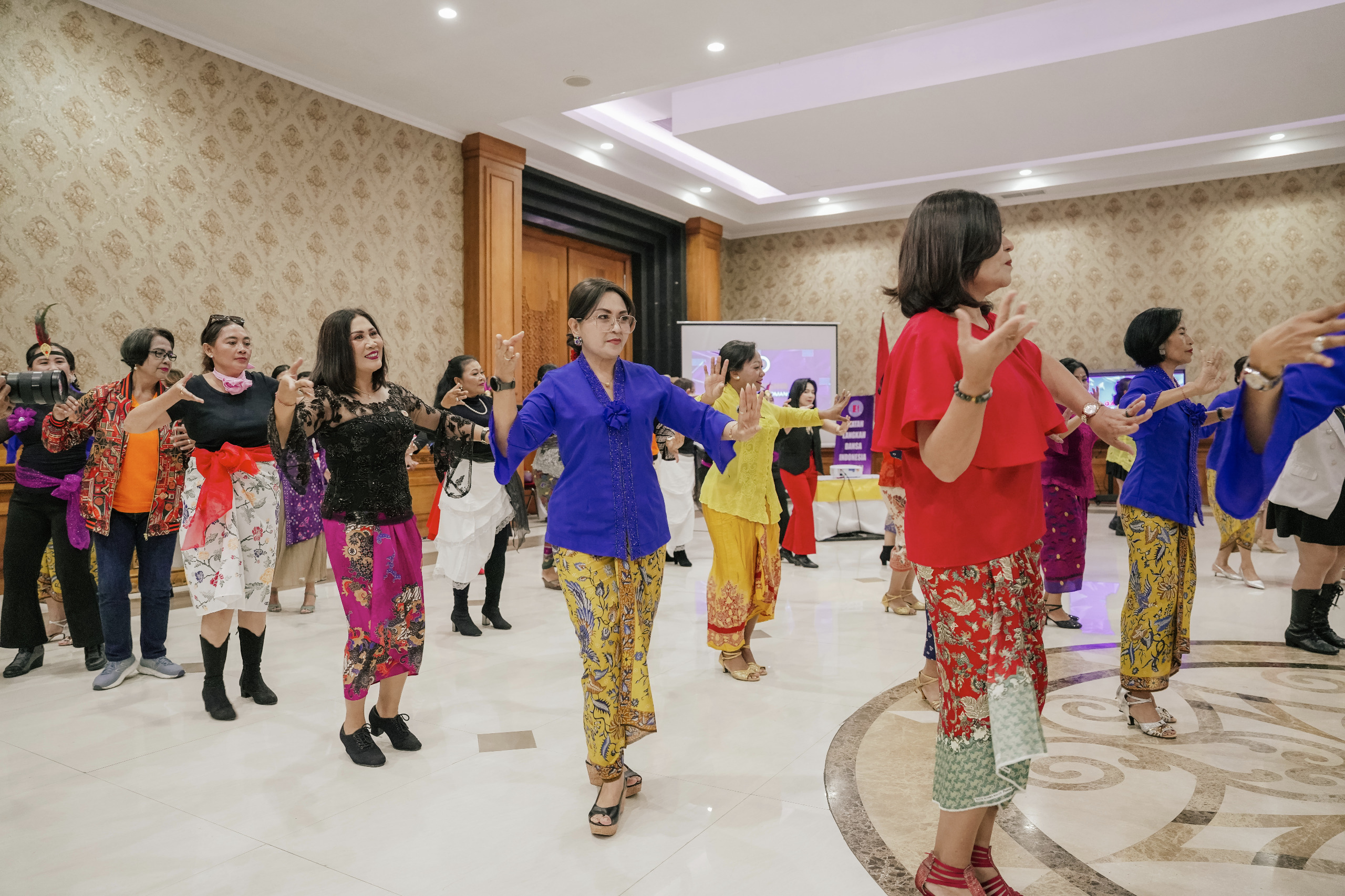 ILDI Badung Gelar Gathering dan Senam Sehat Line Dance