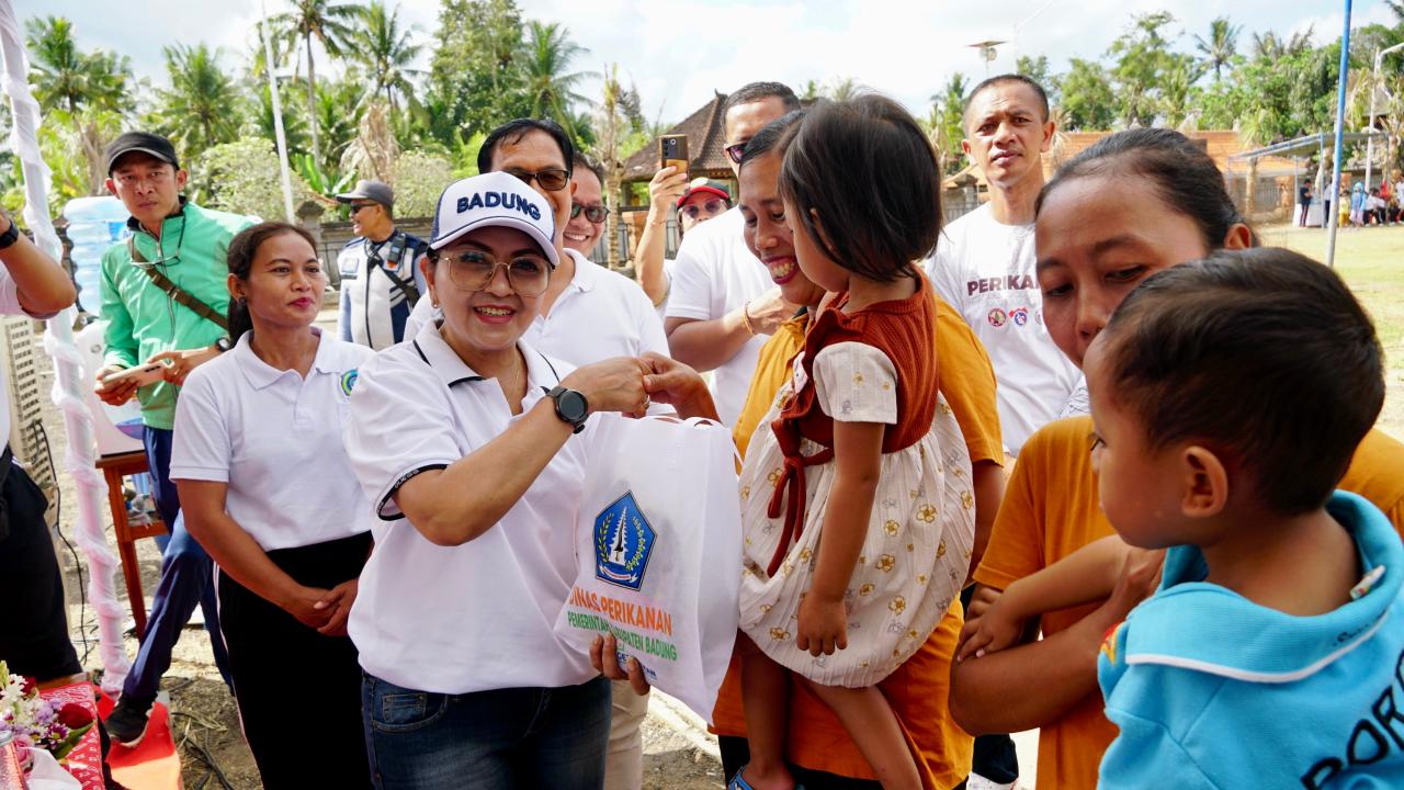 TP PKK Badung Gelar Aksi Sosial dan Edukasi Sampah di Desa Angantaka