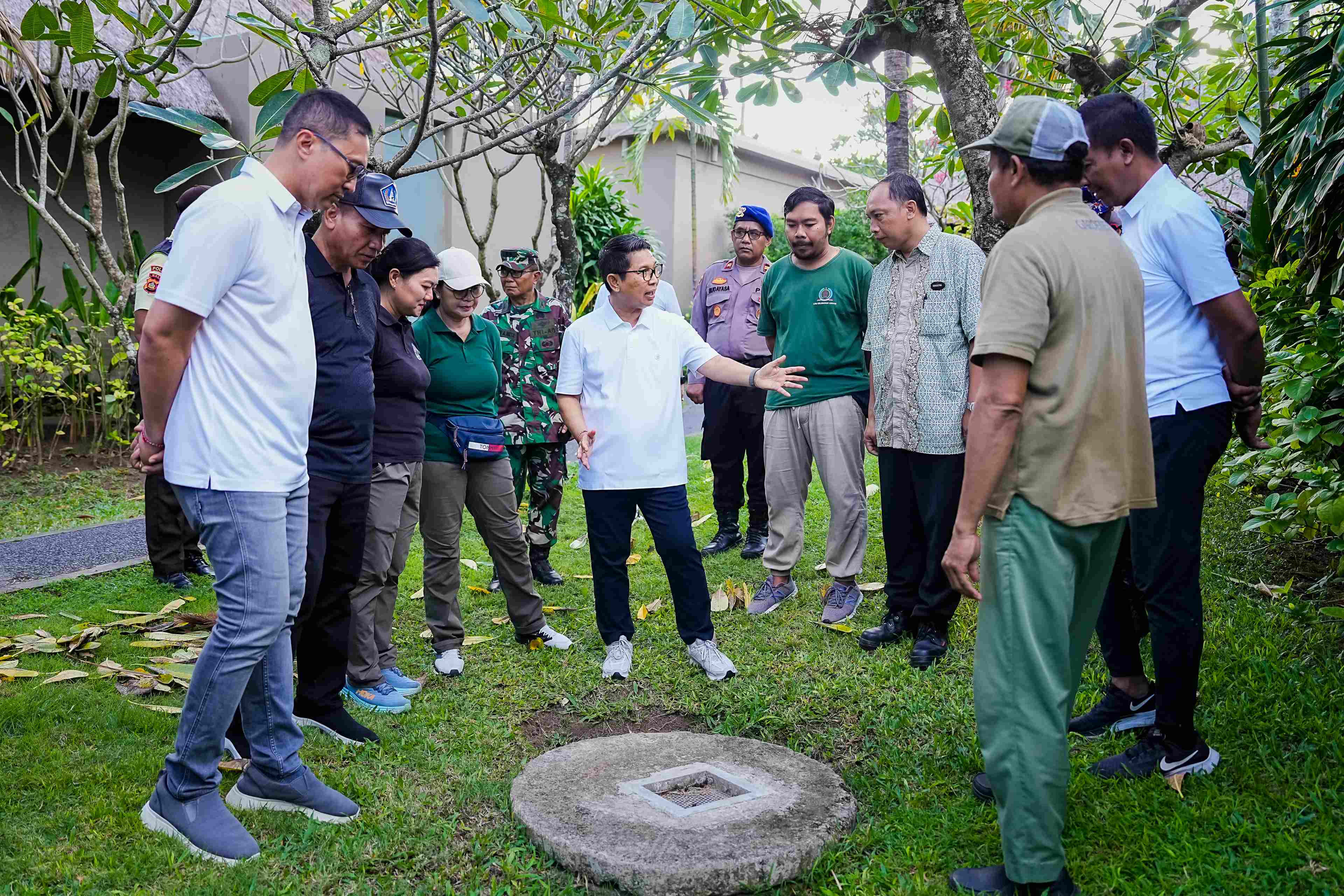 Bupati Badung Intensifkan Pengawasan Sampah Sektor Horeka di Kawasan Pantai Legian