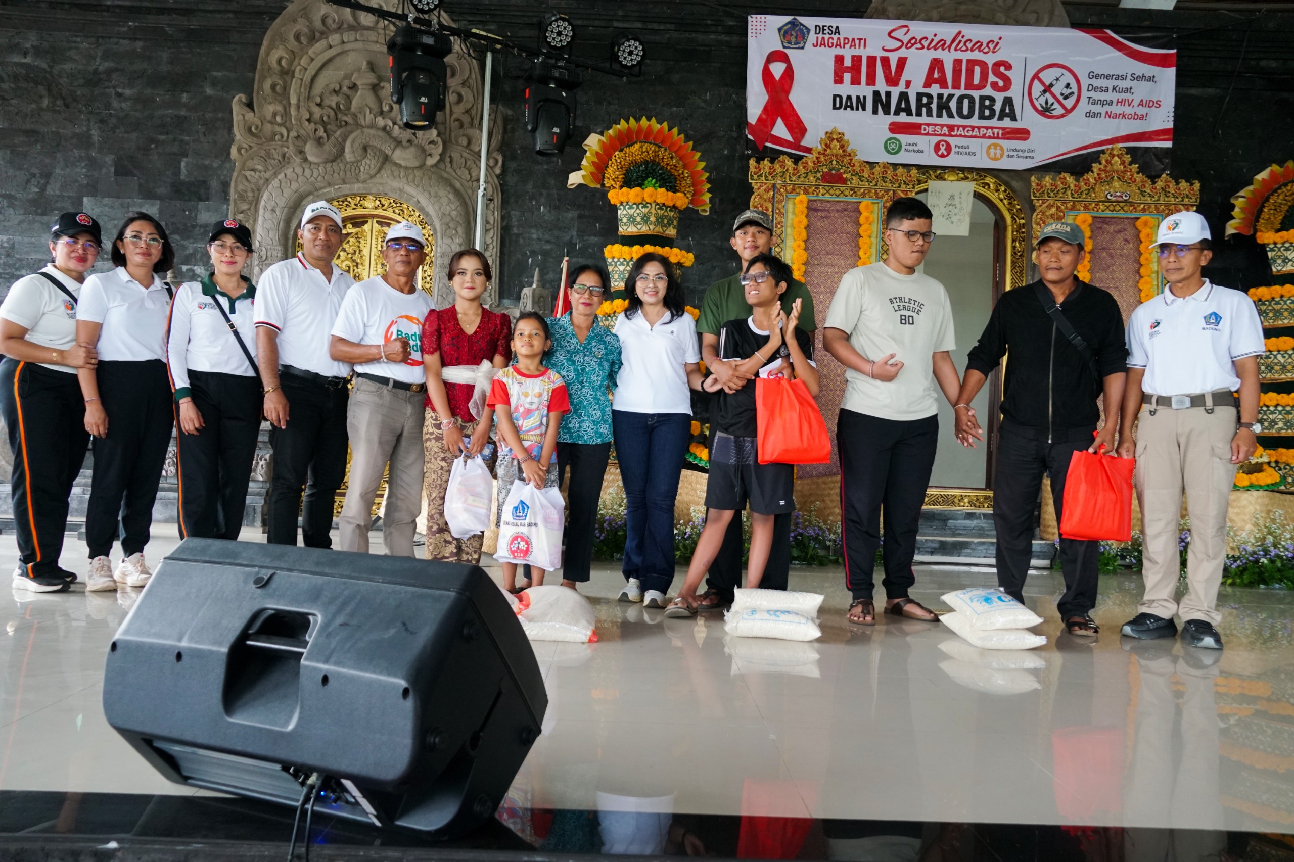 Gerakan Badung Peduli Sambangi Desa Jagapati, Gelar Sosialisasi HIV/AIDS dan Narkoba untuk Remaja