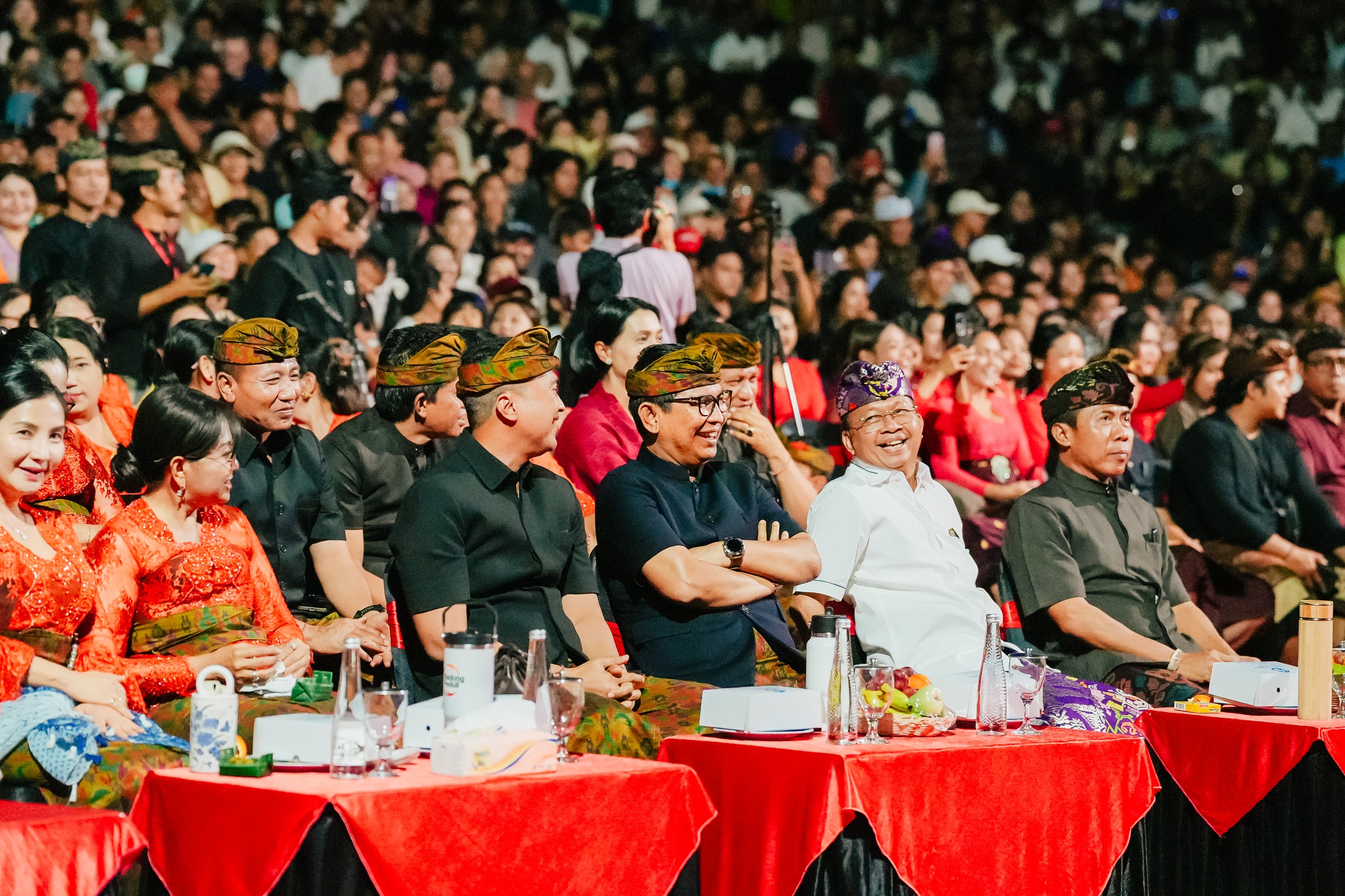 Bupati Adi Arnawa Puji Penampilan Luar Biasa Gong Kebyar Wanita Badung di PKB XLVIII 2026