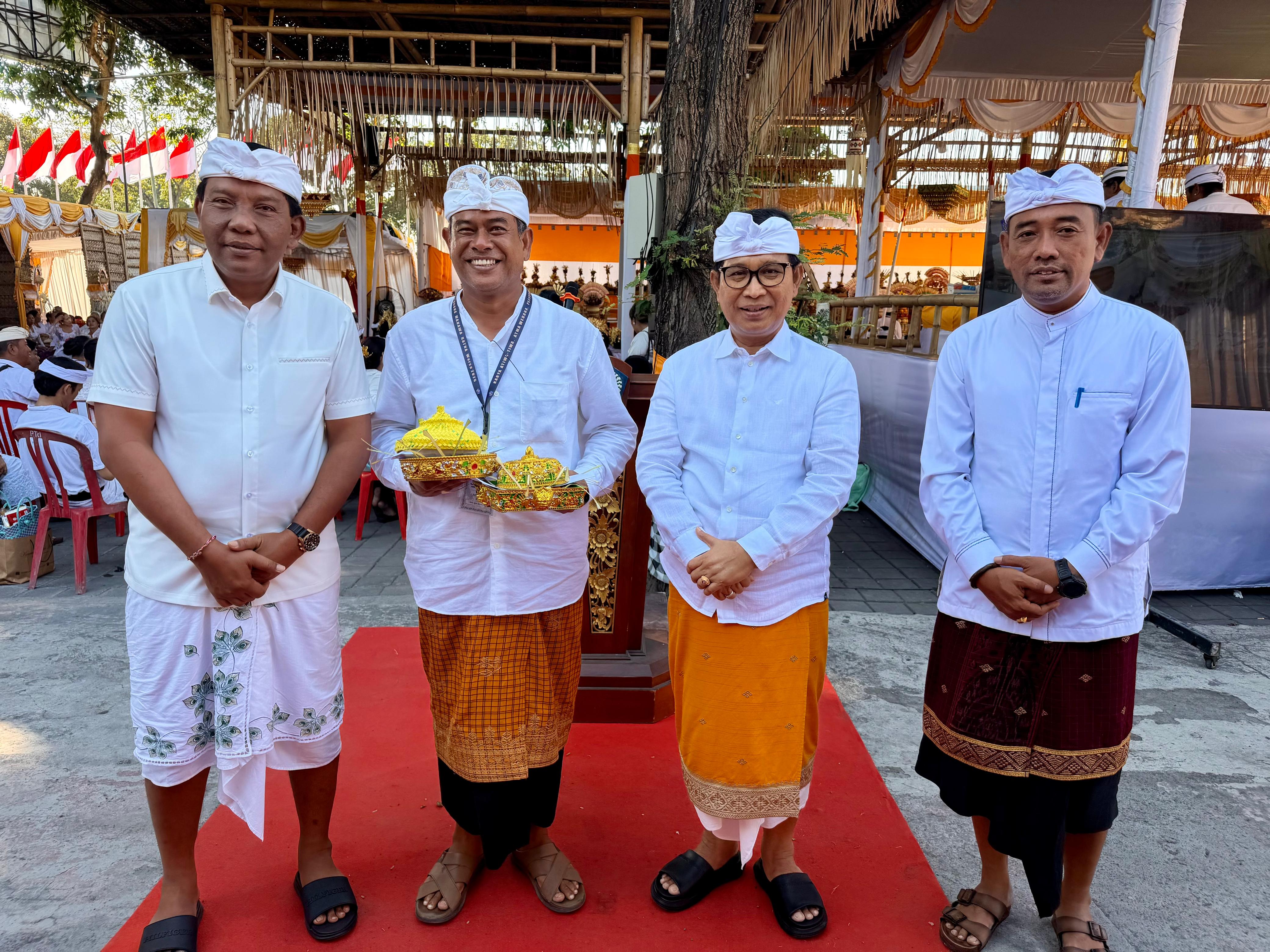 Karya Atma Wedana Desa Adat Tuban Digelar Massal