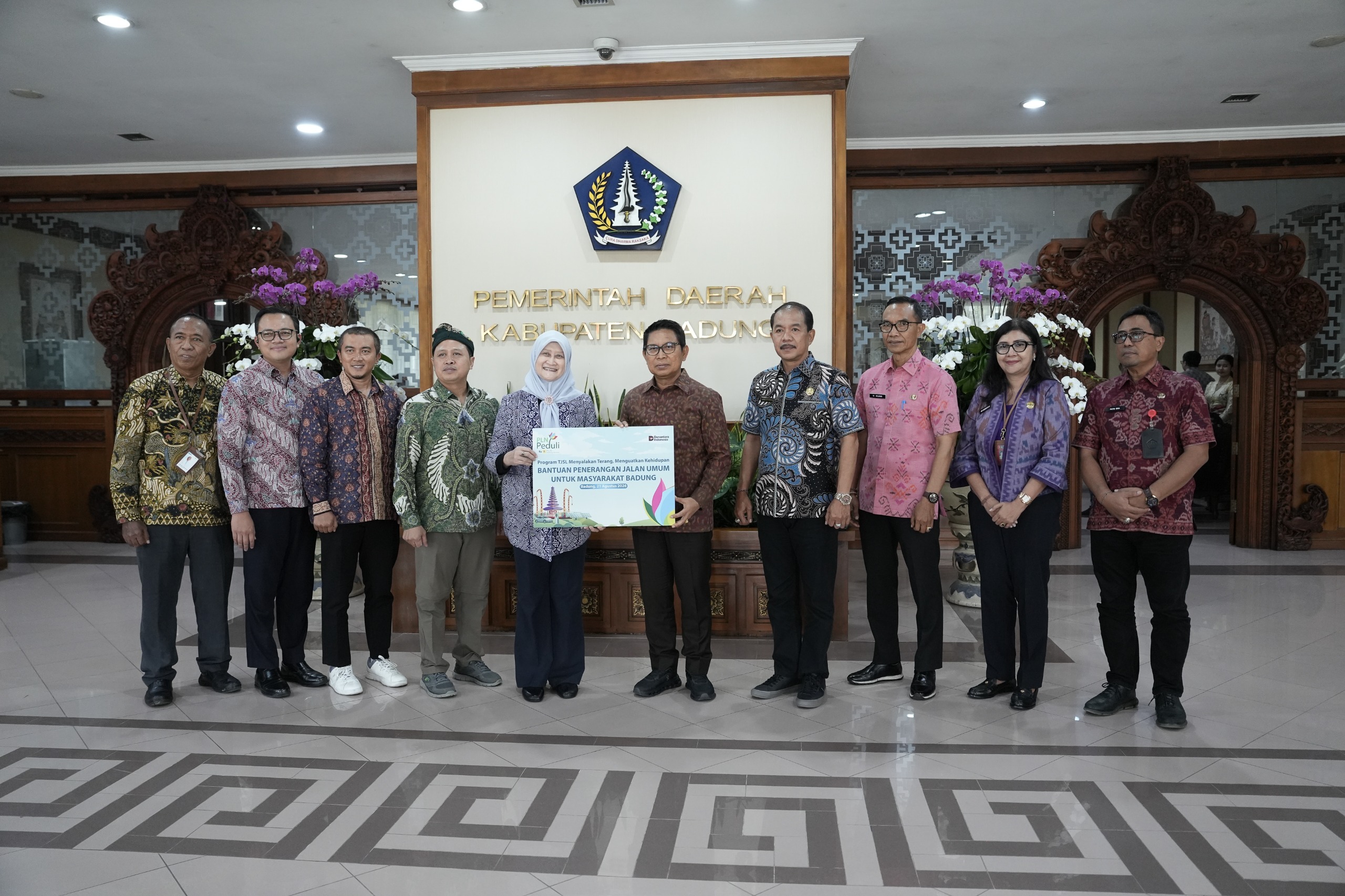 Bupati Adi Arnawa Apresiasi Langkah PLN ES Perkuat Infrastruktur Kelistrikan TPST Badung